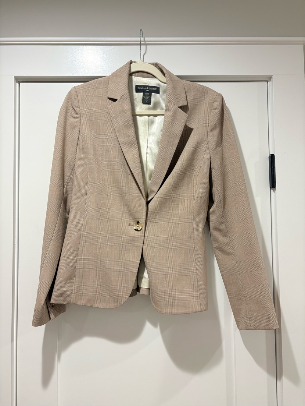 Banana Republic Women's Light Beige Plaid Single-Button Blazer size 6